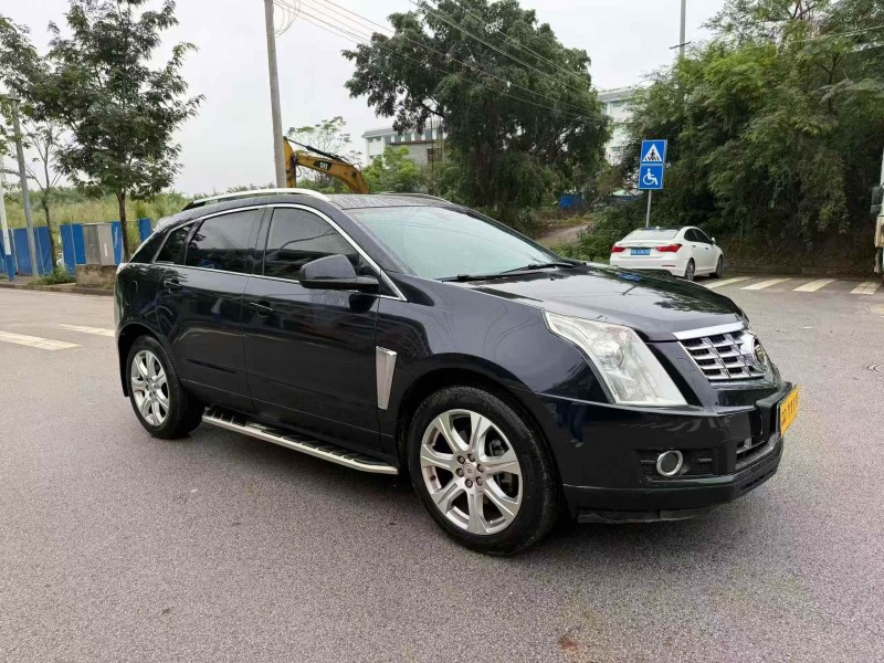 南宁14年凯迪拉克SRX2