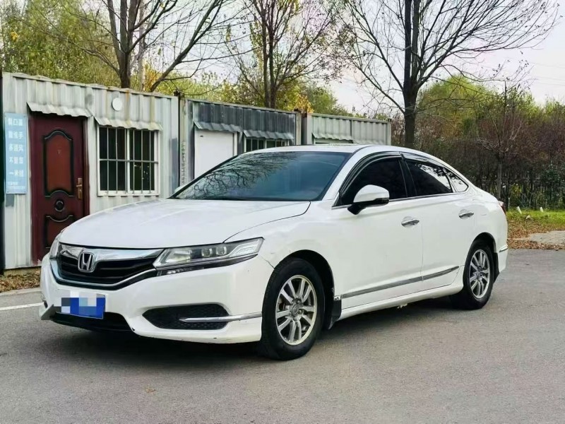 烟台17年本田思铂睿2