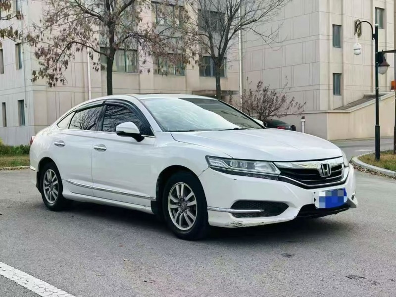 烟台17年本田思铂睿3