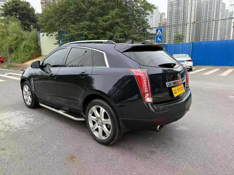 南宁14年凯迪拉克SRX8