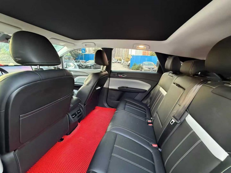 南宁24年启辰VX66