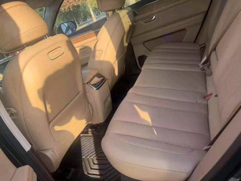 枣庄25年华为智选问界5