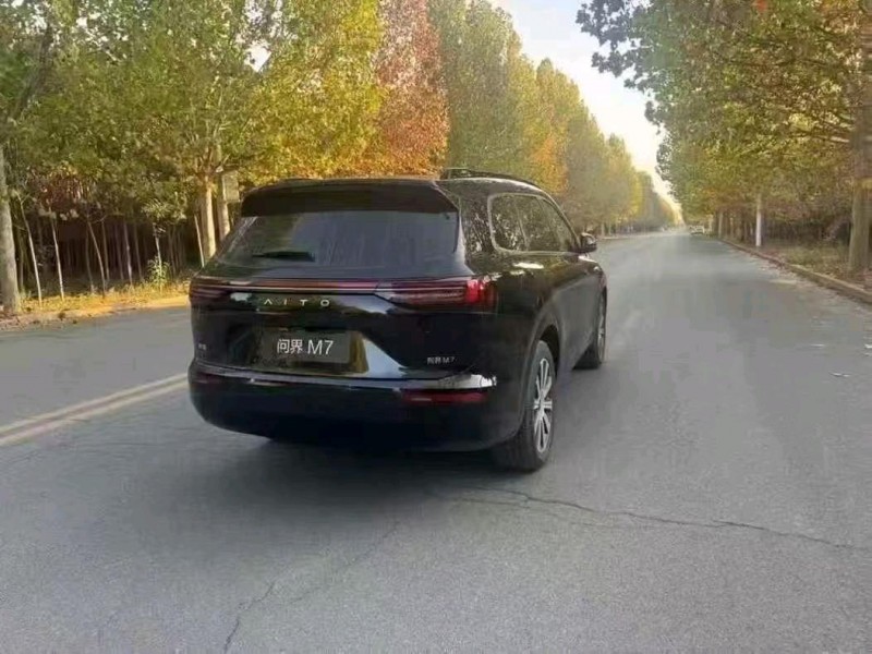 枣庄25年华为智选问界7