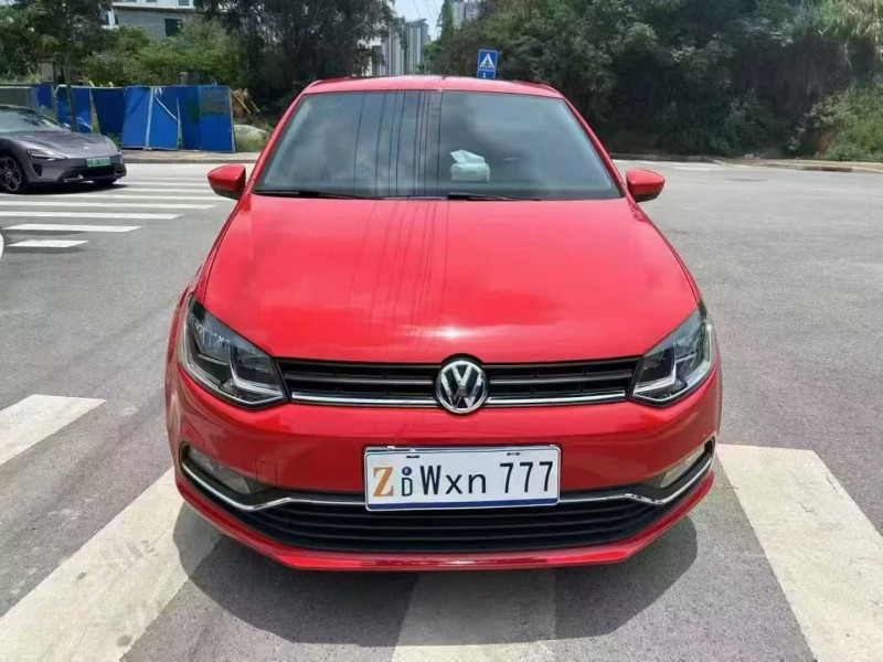南宁17年大众polo1
