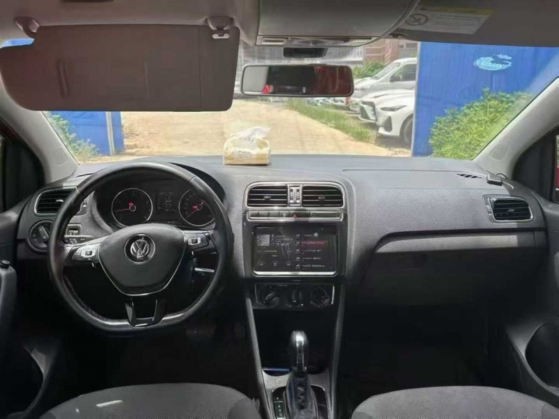 南宁17年大众polo5