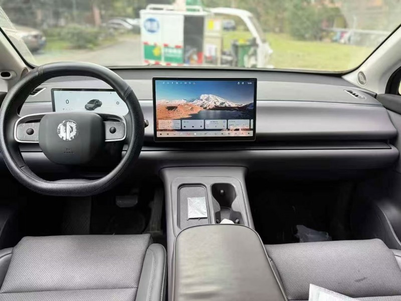 九江24年零跑汽车C167