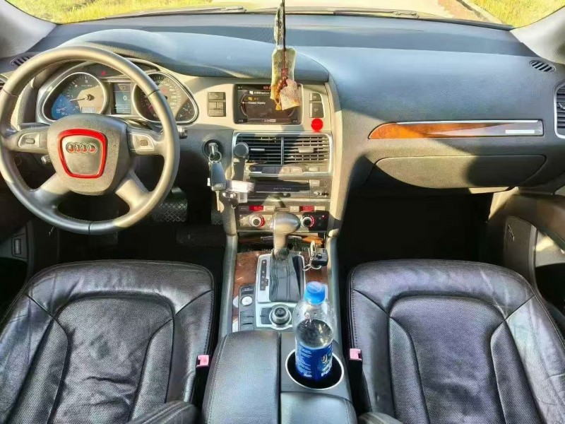 湖州11年奥迪Q74