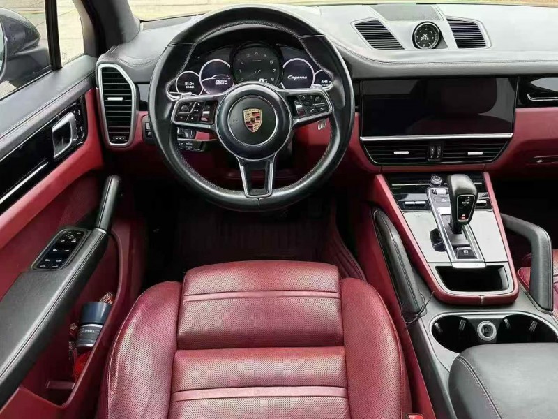 衡阳19年保时捷卡宴7