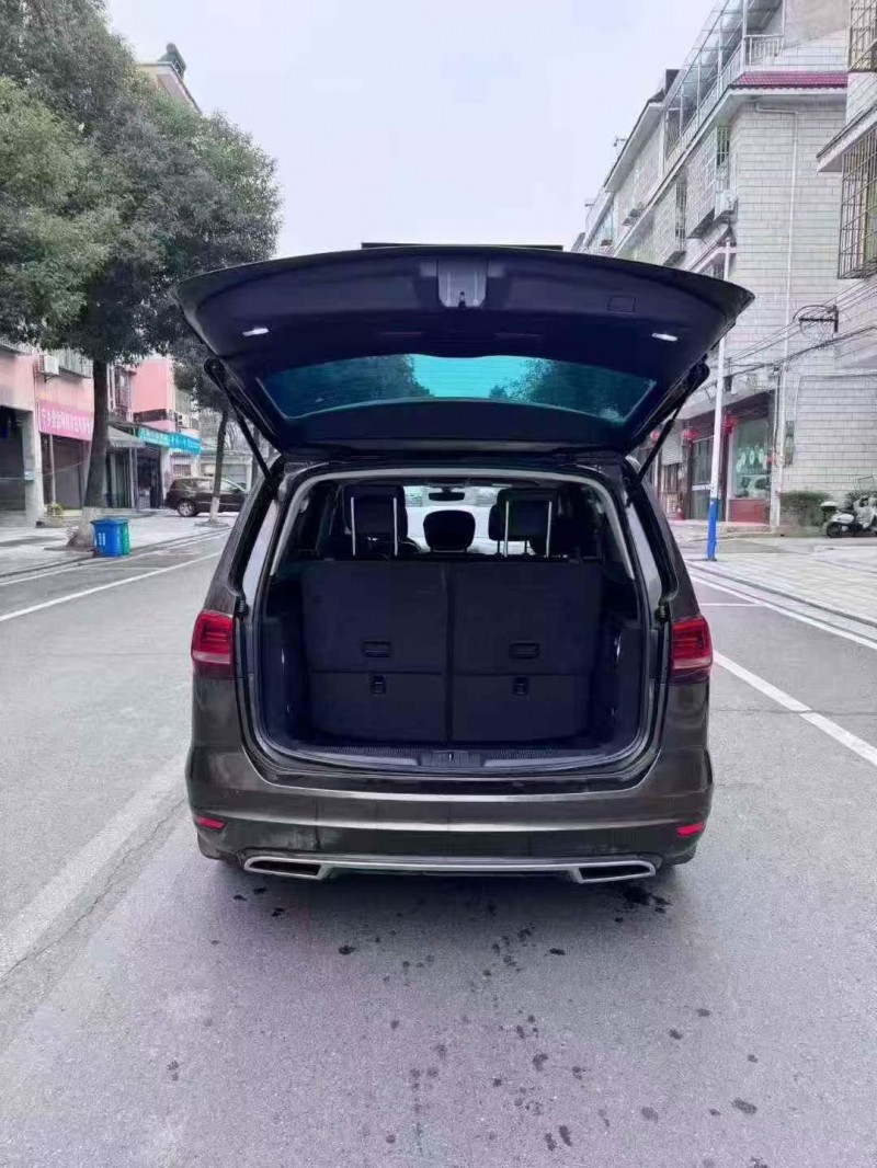 常德17年大众夏朗9