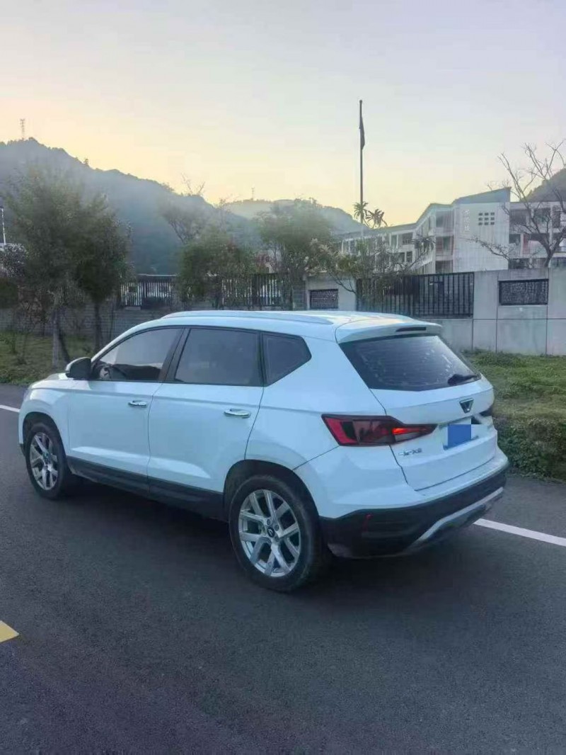 宜昌21年大众捷达8