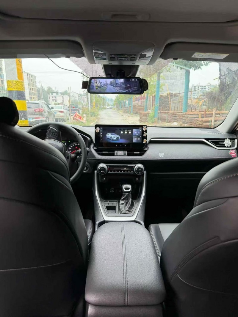 邵阳24年丰田威兰达5