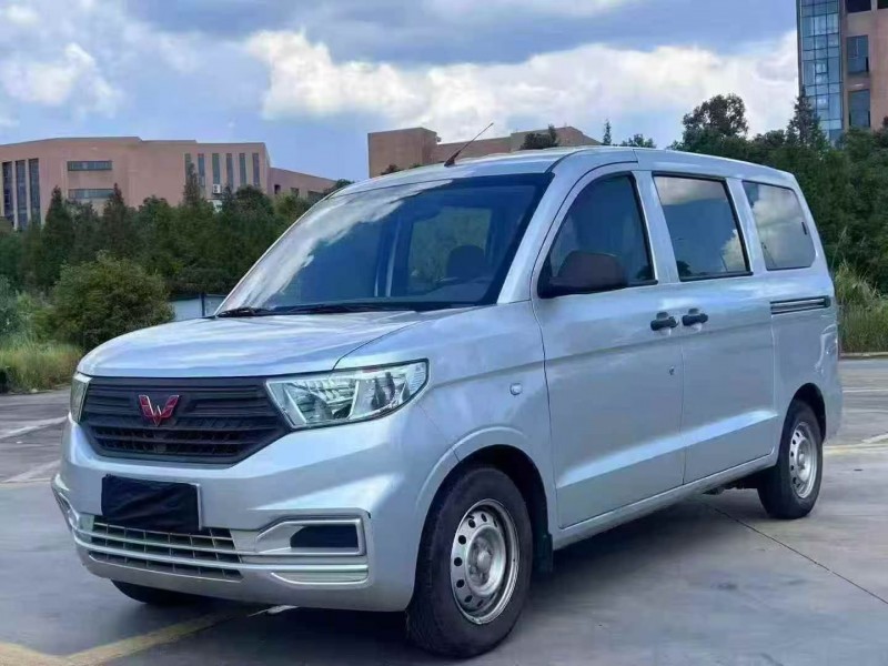 衡阳21年五菱汽车宏光2