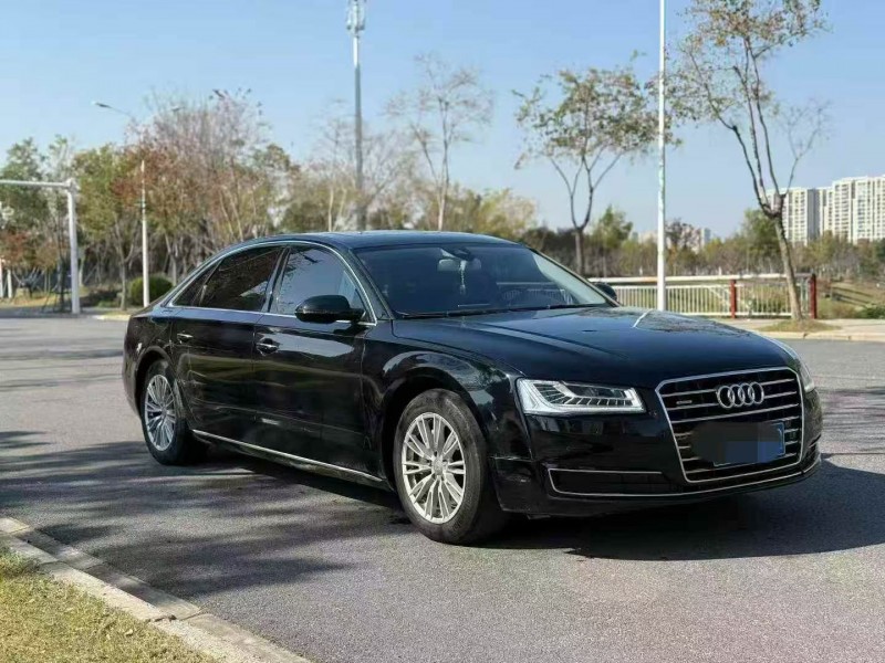 宜昌16年奥迪A8L2