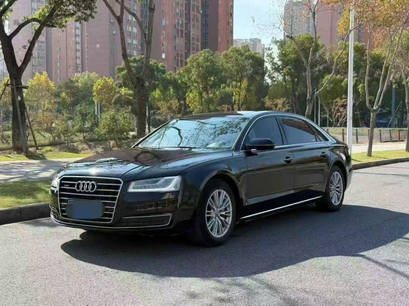 宜昌16年奥迪A8L3