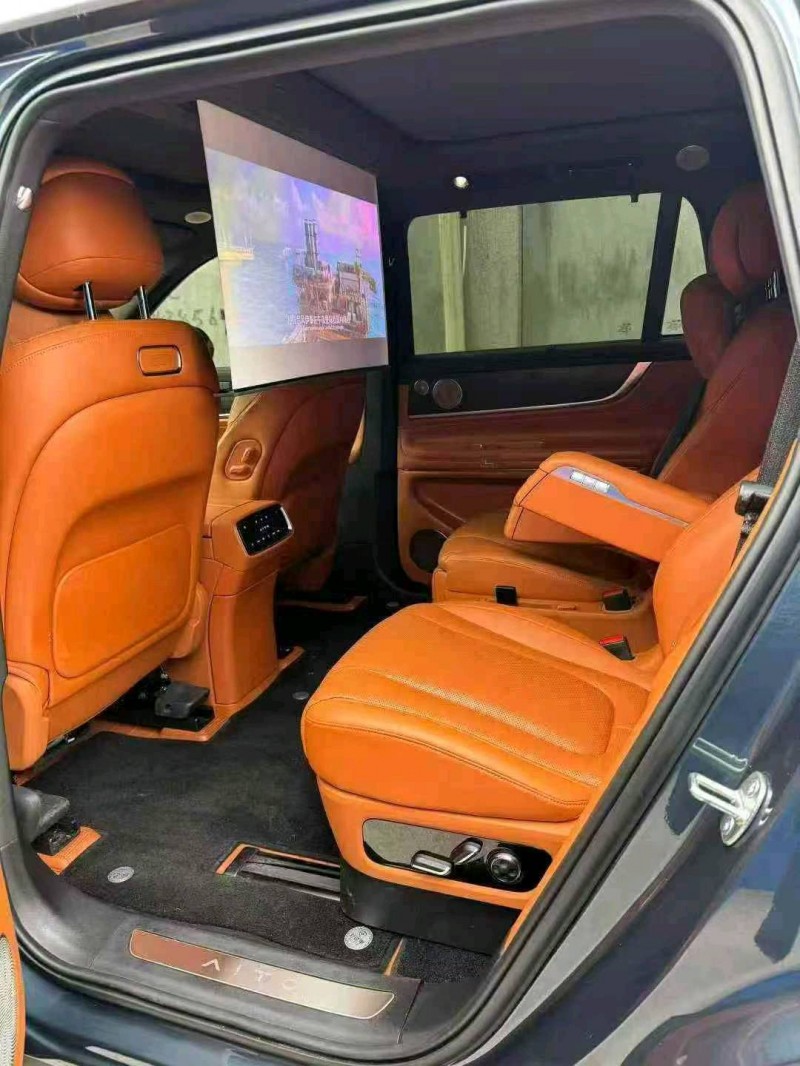 温州24年华为智选问界5