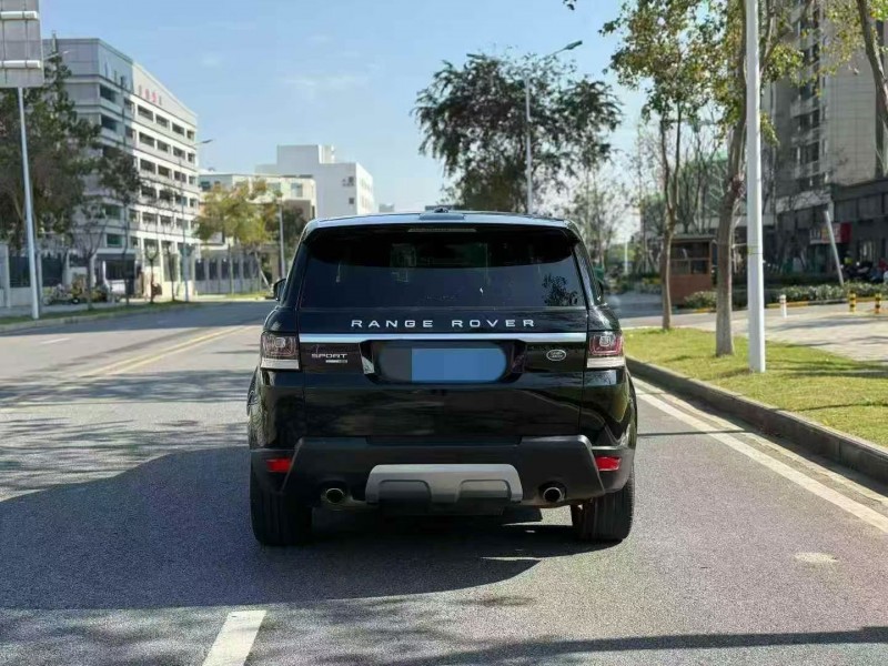 宜昌14年路虎揽胜运动9