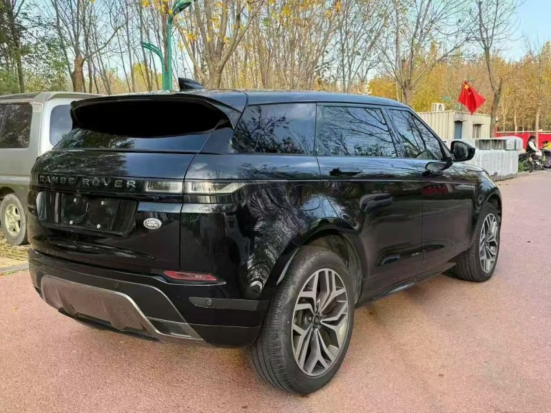 淄博24年路虎极光6