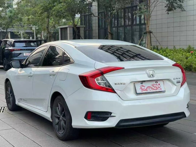 佛山21年本田思域7