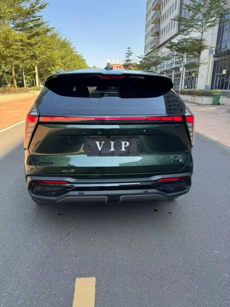 珠海24年吉利博越9