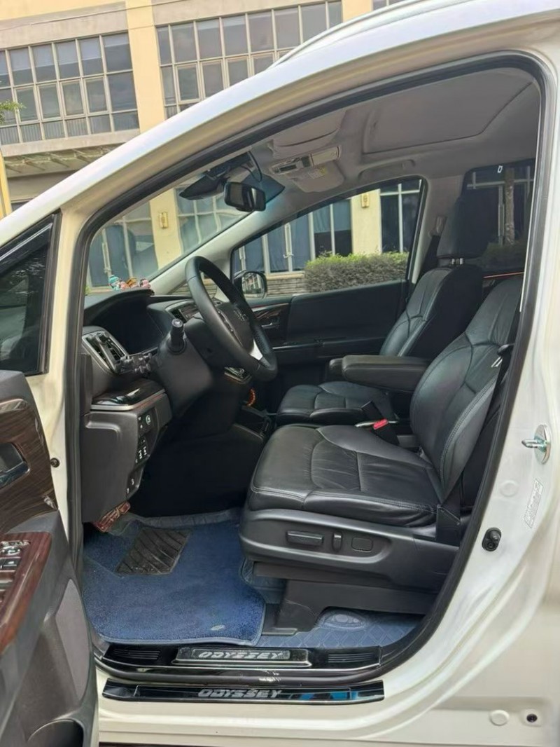 汕头18年本田奥德赛4