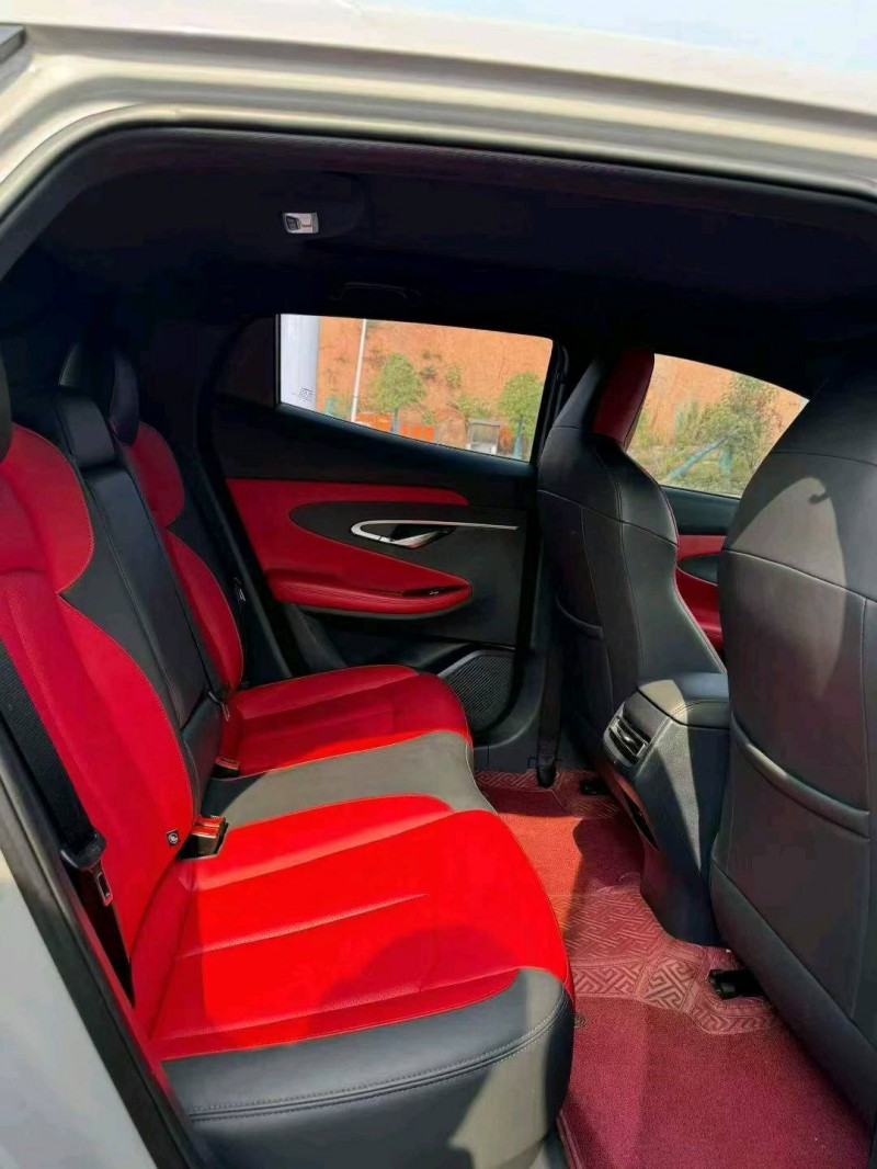 郴州21年长安汽车UNI4