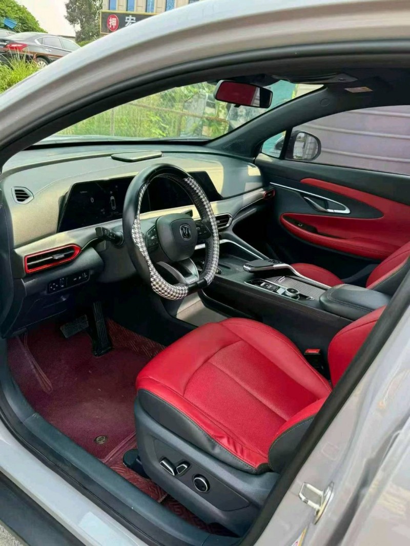 郴州21年长安汽车UNI7