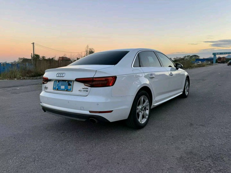 柳州17年奥迪A4L6