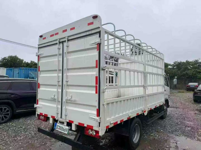 广州25年福田奥铃8