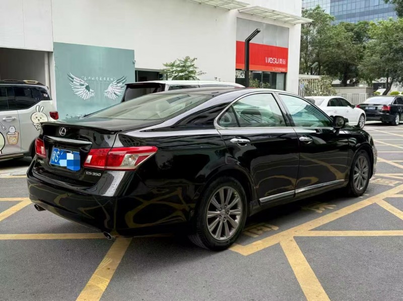 广州10年雷克萨斯ES5