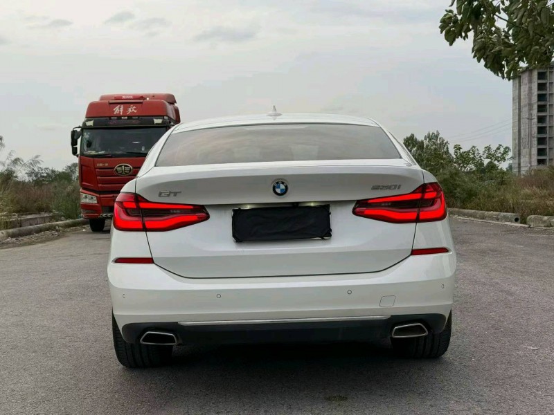南宁23年宝马6系5