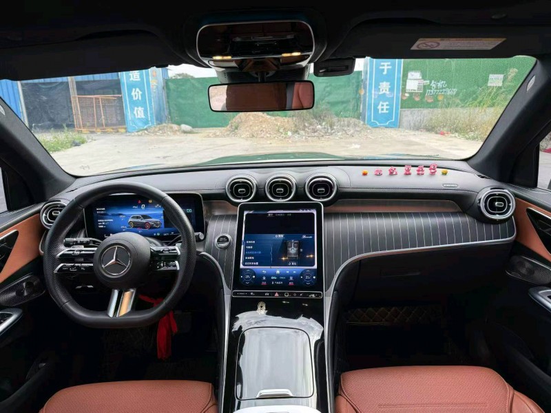 南宁23年奔驰GLC7