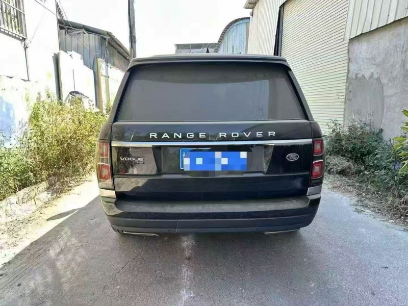 广州22年路虎揽胜行政9