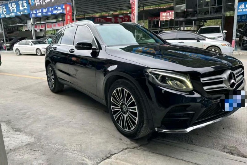 南宁19年奔驰GLC2