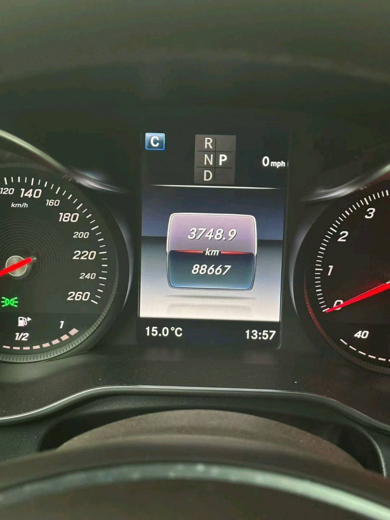 南宁19年奔驰GLC8