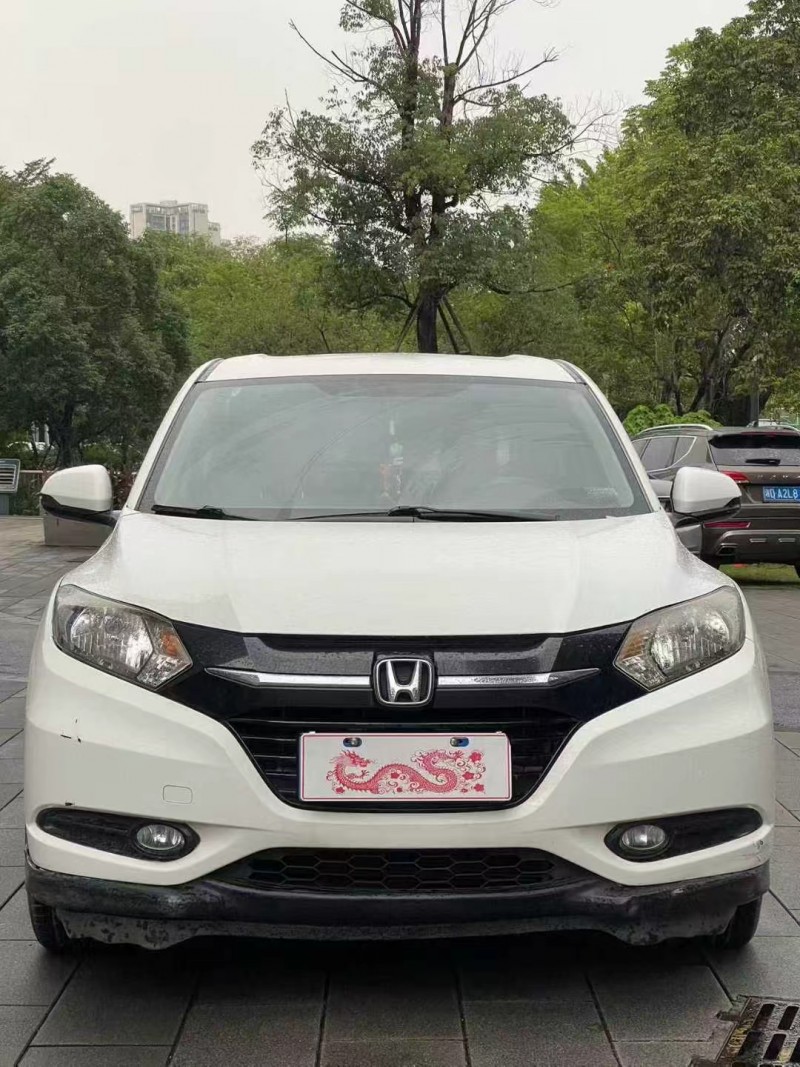 佛山17年本田缤智1