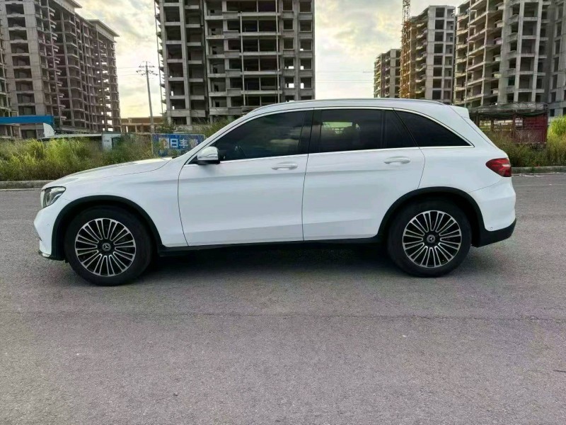 柳州18年奔驰GLC7