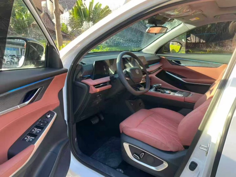 深圳24年长安汽车CS757