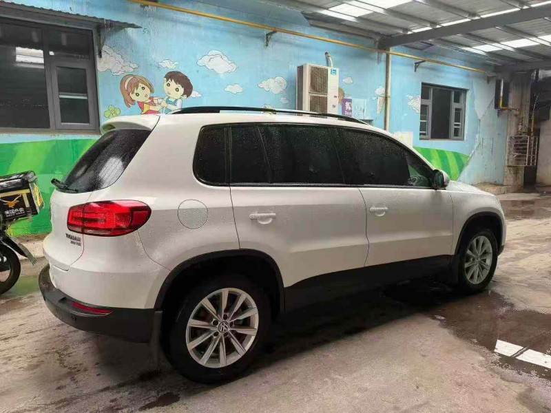 临沂17年大众途观8