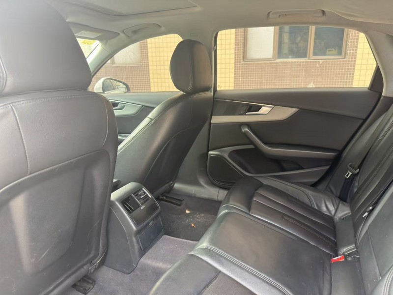 东莞18年奥迪A4L7