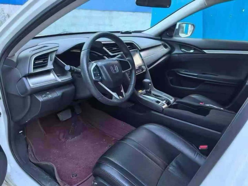 临沂18年本田思域4