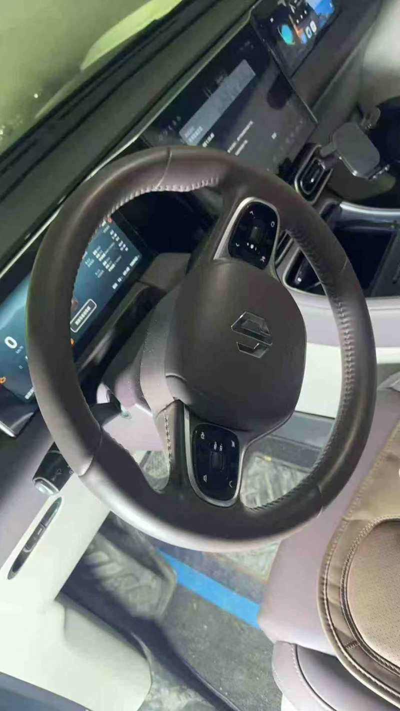 徐州24年零跑汽车C113