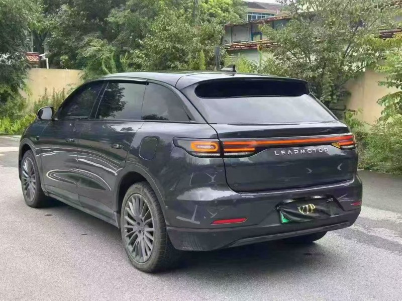 徐州24年零跑汽车C118