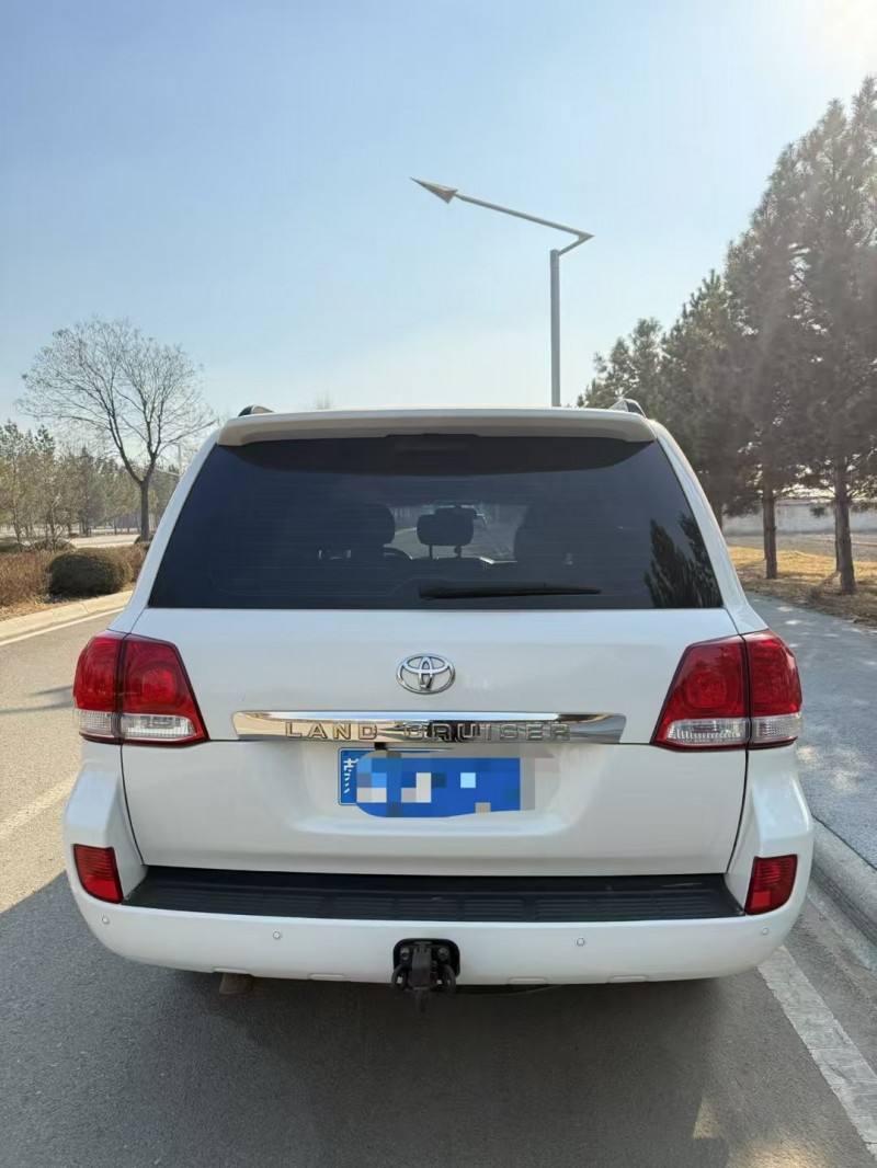 呼和浩特09年丰田兰德酷路泽9