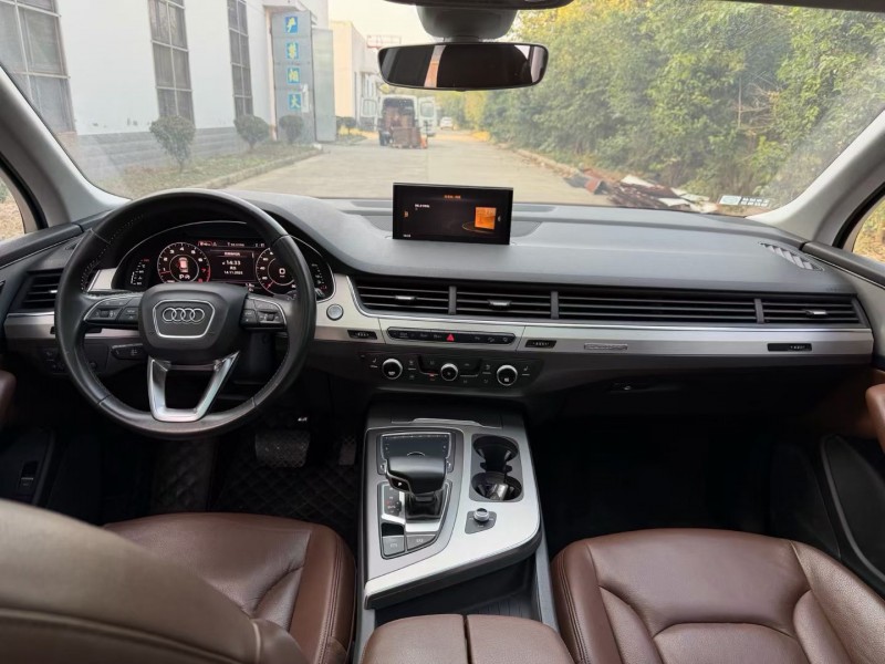 徐州16年奥迪Q75