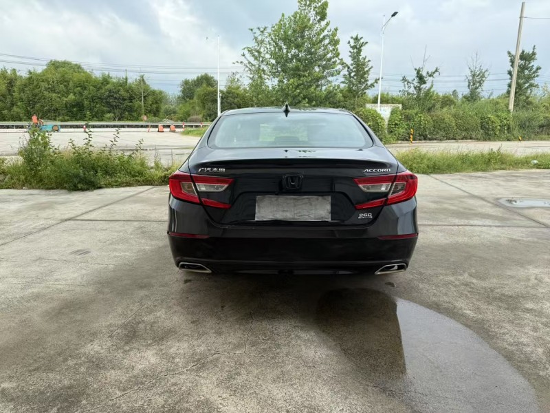 徐州20年本田雅阁9