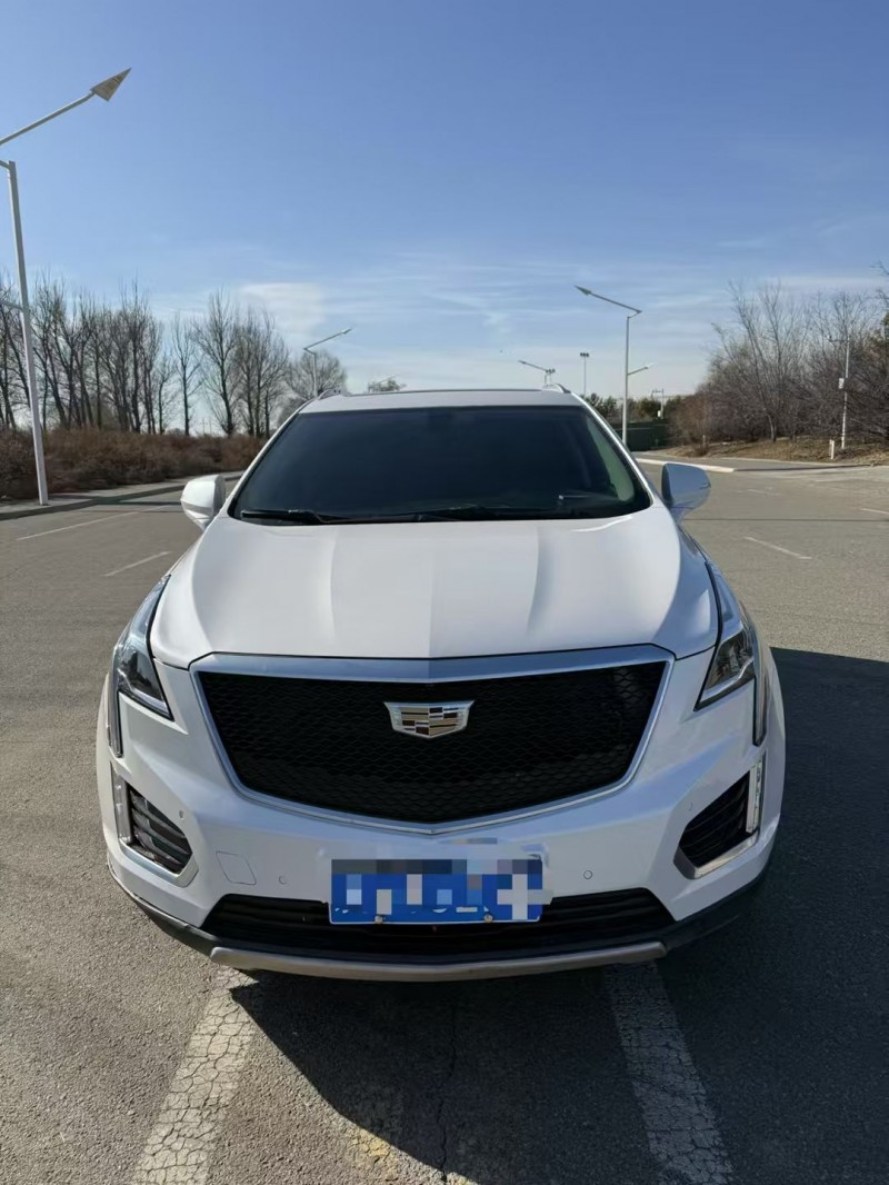 呼和浩特16年凯迪拉克XT51