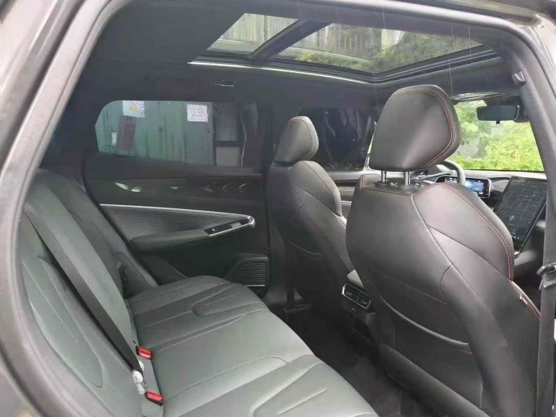 徐州24年吉利博越5