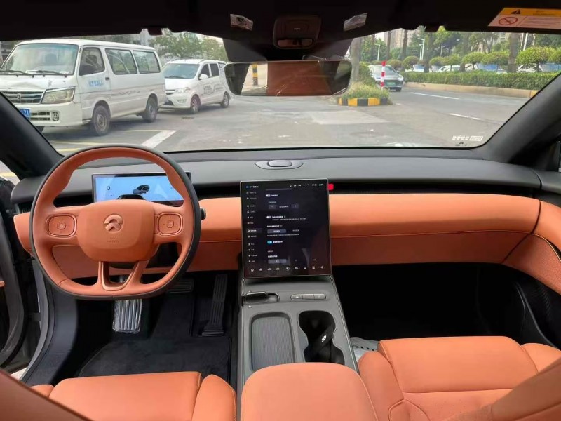 广州25年蔚来ET55