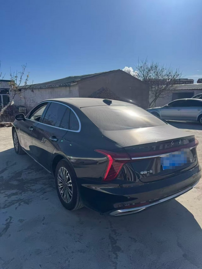 呼和浩特24年红旗H57