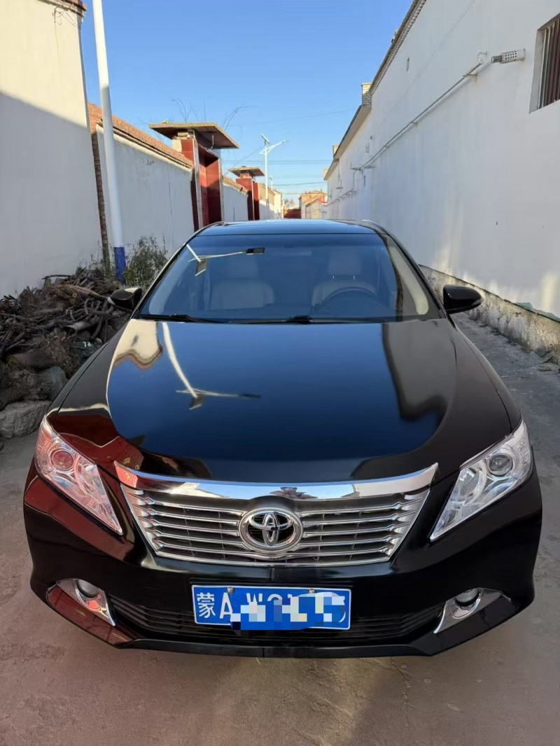 呼和浩特14年丰田凯美瑞1